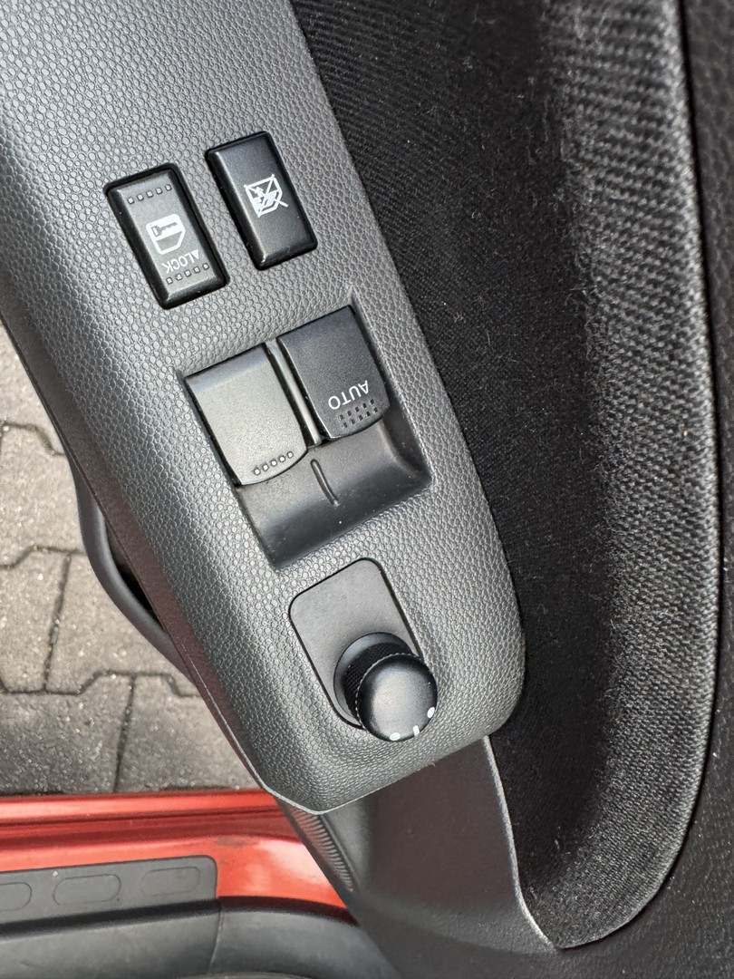 Suzuki Splash original Au&szlig;enspiegel rechts elektrisch verstellbar rotbraun Bj.2010